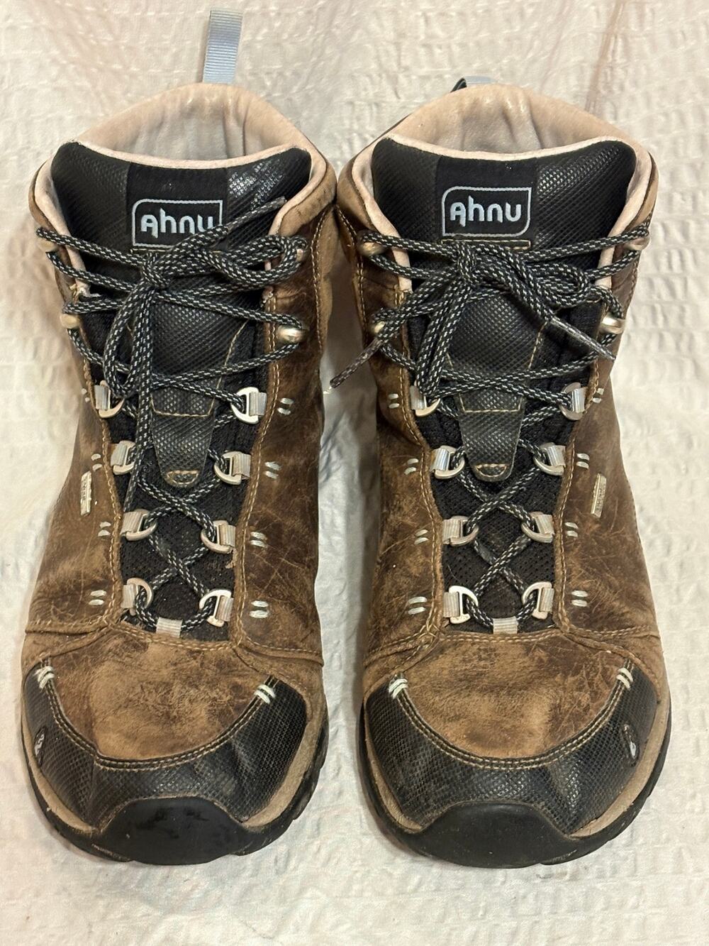 Ahnu Balboa Mens 10 PLZ READ  Hiking Sneaker/Boots Waterproof Leather Vibram